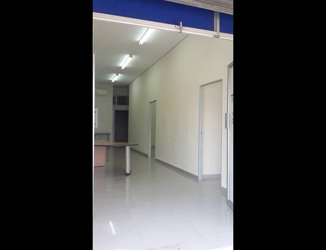 70M² OFFICE RENTED IN SYDENHAM